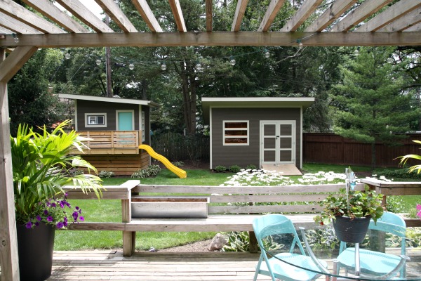 modern shed and playhouse 1