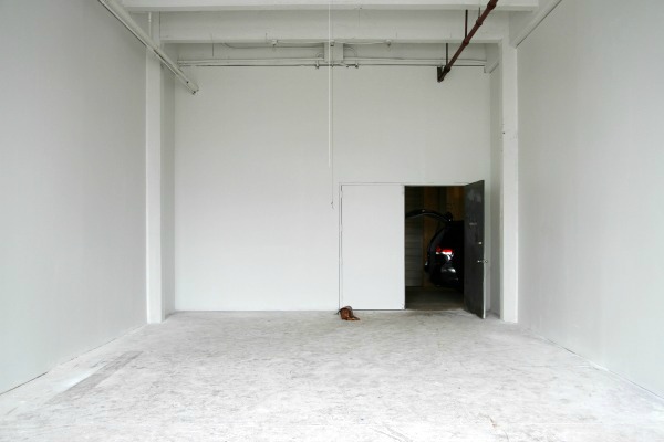 studio whiteout 2